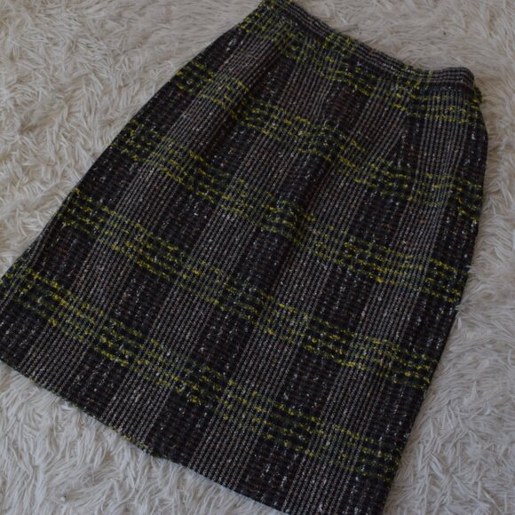 Vintage 70s Plaid Tweed skirt | 26 waist - Picture 7 of 7
